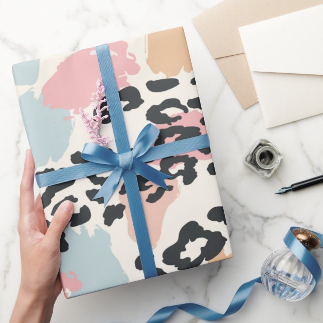 Papel De Presente Manchas de leopardo pastel Chic (Presentear)