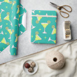 Papel De Presente Margarita Cocktails<br><div class="desc">Cocktails Margarita coloridos com moldagem de presente em azul e limão. Perfeito para festas de cocktail,  casamentos e aniversários de amante Margarita</div>