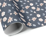 Papel De Presente Marinho Cor-de-rosa azul Floral<br><div class="desc">Um belo papel de embrulho floral,  cor-de-rosa e azul-marinho.</div>