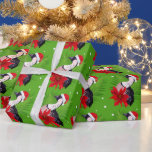 Papel De Presente Mele Kalikimaka Nene Goose Pássaro de Natal do Hav<br><div class="desc">Papais noeis estão surfando para desejar a você uma Mele Kalikimaka, com presentes embrulhados em papel estilo havaiano. Esse padrão festivo de ganso de Nene em vermelho e verde tradicionais toma uma volta branca com um pequeno chapéu de Elf e flor de poinsettia. Os feriados superinsulares aguardam com este único...</div>