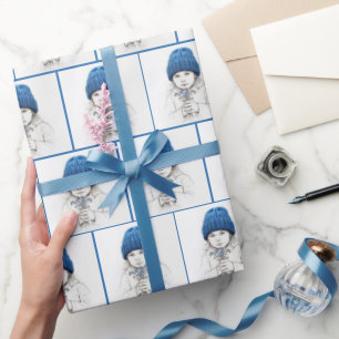 Papel De Presente Menina com Chapéu Azul e Flores de Não-me-esqueças