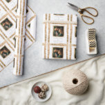 Papel De Presente Moldura Dourada Rústica Elegante Personalizada<br><div class="desc">Gorgeosa e elegante moldura rústica dourada e papel de embrulho de tipografia. Adicione seu noivado ou foto favorita para personalizar este papel de presente para chá de noiva ou presentes de casamento. Tão elegante e sofisticado.</div>
