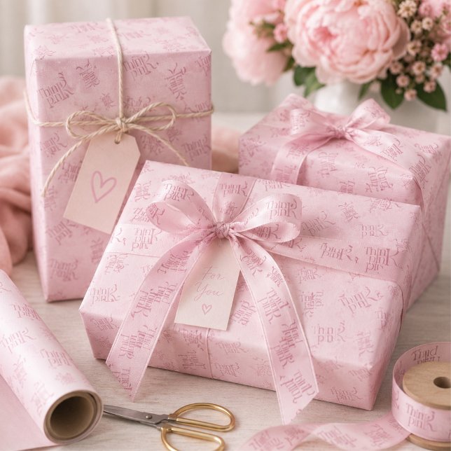 Papel De Presente Monograma com padrão de aquarela Think Pink  (Criador carregado)