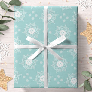 Papel De Presente Monograma de floco de neve moderno aqua Natal Féri
