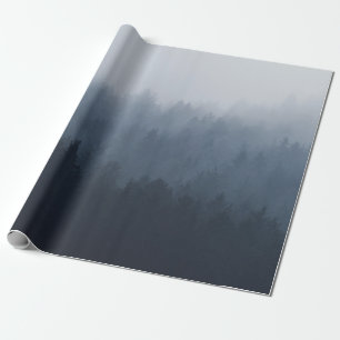 PAPEL DE PRESENTE MONTANHA COM FLORESTA NO NEVO