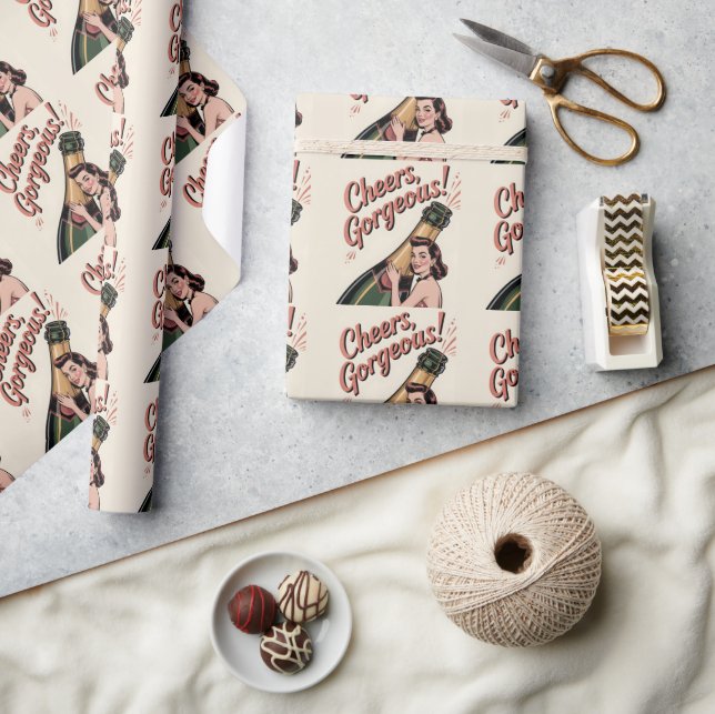 Papel De Presente Mulher Pin-Up e texto "Saúde, Lindíssima!" (Artesanato)