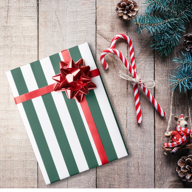 Papel De Presente Natal Listrado Clássico (Criador carregado)