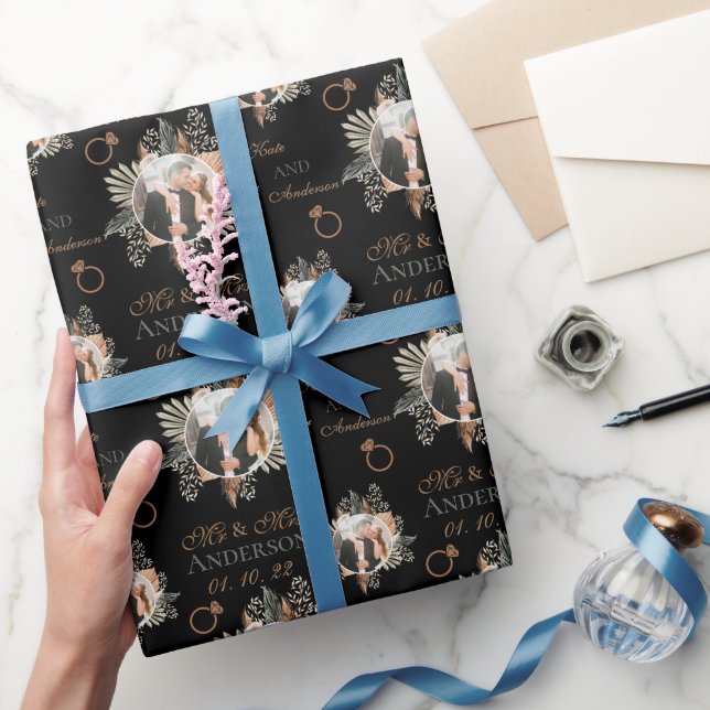 Papel De Presente Noiva Floral Personalizada e Preto do Groom (Presentear)