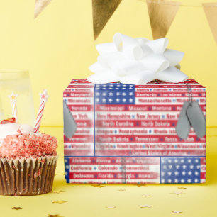 Papel De Presente Nomes dos Estados Unidos com Dog tags