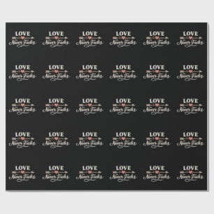 Papel De Presente O Amor Nunca Desvanece Par de Camisetas Casais Set