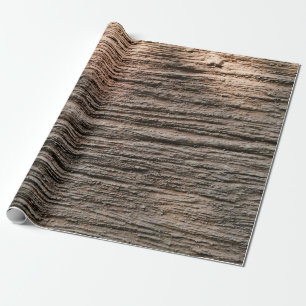 Papel De Presente O enferrujamento amassado na parede isolado. Rust