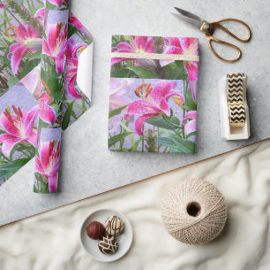 Papel de Presente ou Artesanato com Padrão de Flor