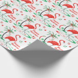 Papel De Presente Pacote de presente de Natal Vermelho Flamingo Feli<br><div class="desc">Um design de flamingo divertido, festivo, com um toque retrô em vermelho e verde. Os flamingos vermelhos flutuavam na água ao lado das palmeiras decoradas com bolas e fitas de Natal. Um design personalizável para você personalizar com seu próprio texto, imagens e ideias. Uma imagem de arte digital original criada...</div>