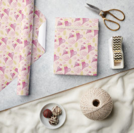 Papel De Presente Padrão de Aquarela Coração Coroa Bege e Dourado