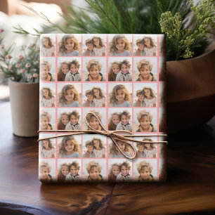 Papel De Presente Padrão de Colagem de 4 Fotos com Fundo Coral