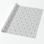 Papel De Presente Padrão de Damasco Vintage Cinza e Branco<br><div class="desc">Envolva seus presentes em elegância atemporal com este clássico papel de embrulho damasco vintage cinza e branco. O intrincado padrão floral exala sofisticação e charme,  perfeito para casamentos,  aniversários ou qualquer ocasião especial. Este design versátil adiciona um toque de charme vintage aos seus presentes,  tornando-os verdadeiramente memoráveis.</div>