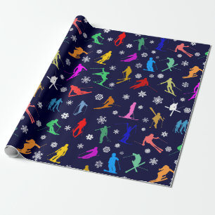 Papel De Presente Padrão De Esquiadores. Silhuetas Coloridas A Escur