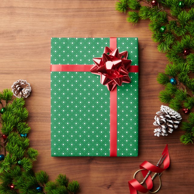 Papel De Presente Padrão de Estrelas Verdes e Brancas Festivas (Presente de Natal)