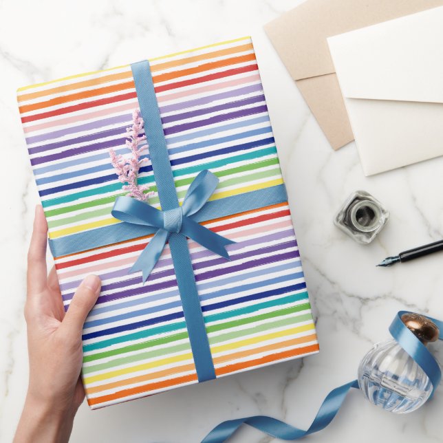 Papel De Presente Padrão de Faixa de Pincel de Aquarela Arco-íris (Presentear)
