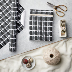 Papel De Presente Padrão de Meios Corações Preto e Branco para Todas