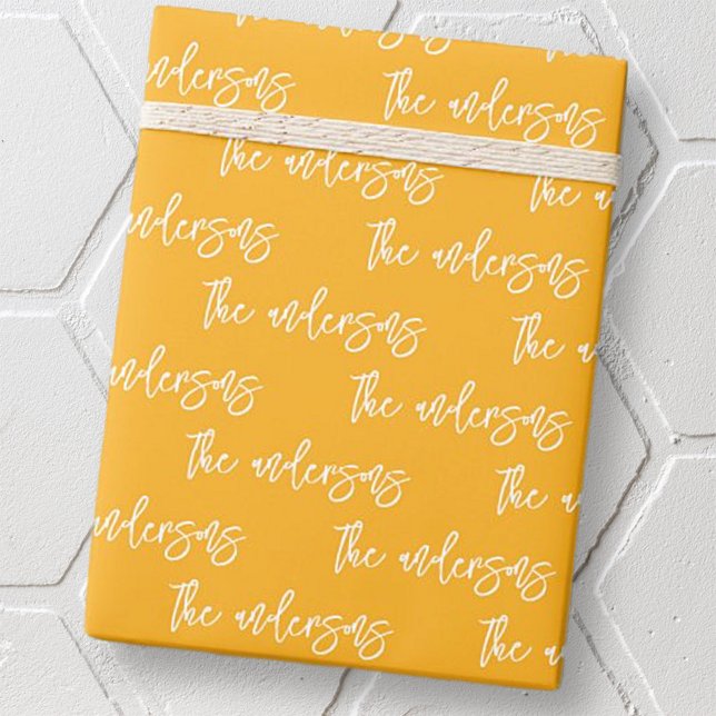 Papel De Presente Padrão de Nome da Sua Família Simples Moderno (Criador carregado)