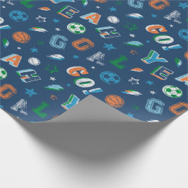 Papel De Presente Padrão desportivo com texto, bolas e estrelas