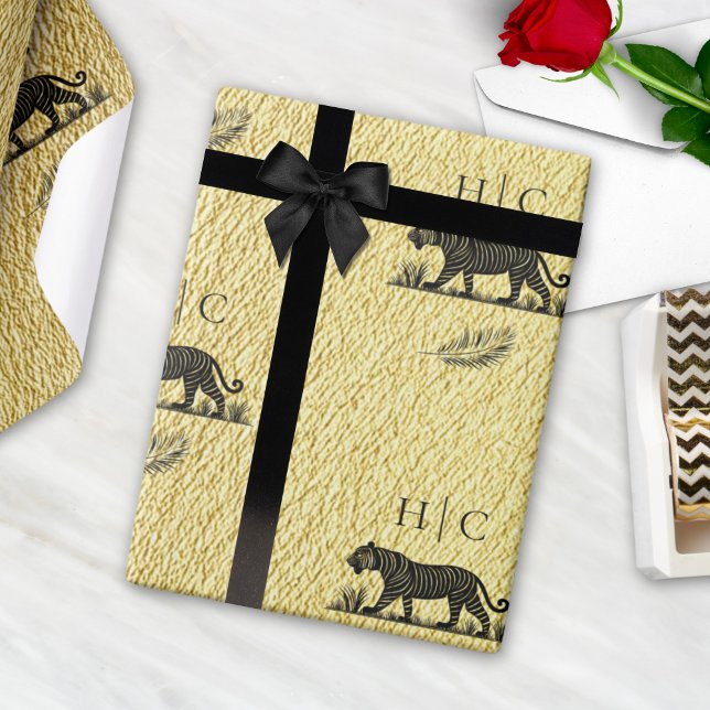 Papel De Presente Padrão Elegante Monograma Preto Dourado (Criador carregado)