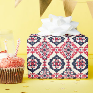 Papel De Presente Padrão Eslavo Branco Vermelho