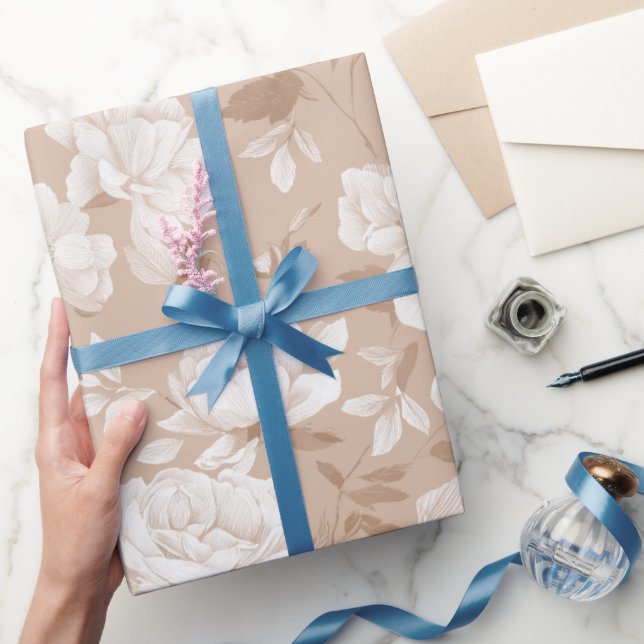 Papel De Presente Padrão Floral Bege Rosa Neutro Suave (Presentear)