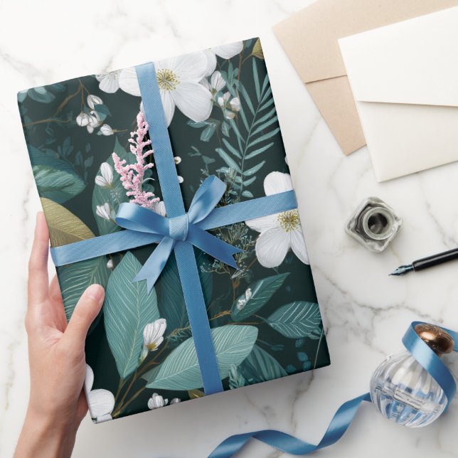 Papel De Presente Padrão Floral Branco de Folha Florestal Botânica (Presentear)