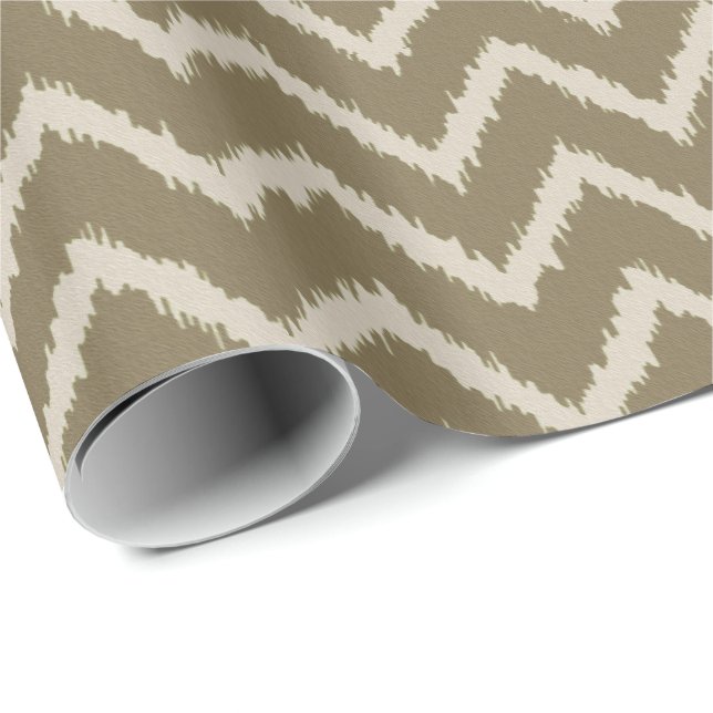 Papel De Presente Padrão Ikat Chevron - Taupe tan e beige (Ponta do rolo)