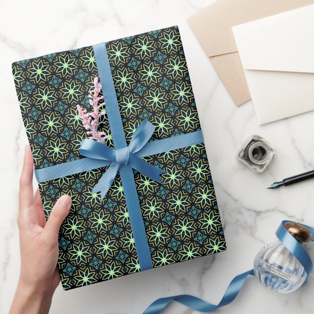 Papel De Presente Padrão Simétrico Floral Invisível (Presentear)