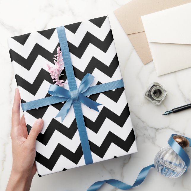 Papel De Presente Padrão simples de Chevron preto e branco (Presentear)
