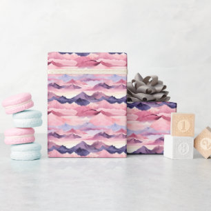 Papel De Presente Paisagem montanhosa em aquarela rosa e roxa