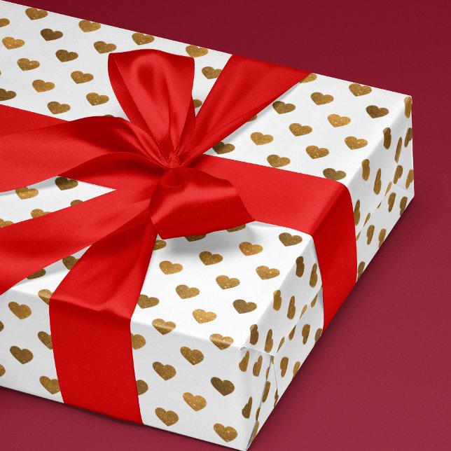 Papel De Presente Papel de enrolamento Dourado com padrão de brilho (pattern of small faux gold glitter hearts on white for wrapping a special gift for a loved one)