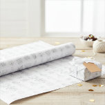 Papel De Presente Papel de Moldagem de Ícone de Celebração de Casame<br><div class="desc">Adicione um toque de sofisticação aos presentes de casamento com este papel embrulhado lindamente desenhado, com uma série de ícones delicados de arte de linha. Capturando perfeitamente a essência do amor e da celebração, esta design mostra vestidos de casamento, buquês, tuxedos, pombos, bolos e outros elementos românticos em um padrão...</div>