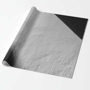 PAPEL DE PRESENTE PAREDE PINTADA BRANCA COM TÊXTIL PRETO