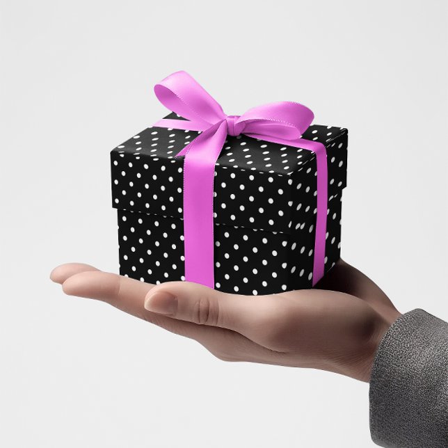 Papel De Presente Pequenas Bolinhas Pretas e Brancas (Black and White Polka Dot Wrapping Paper)
