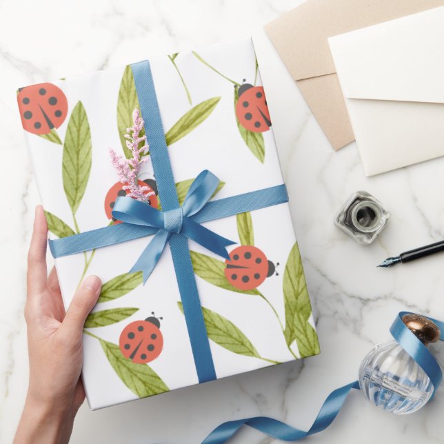Papel De Presente Pequeno Inseto Ladybug Folha Wrappaper (Presentear)