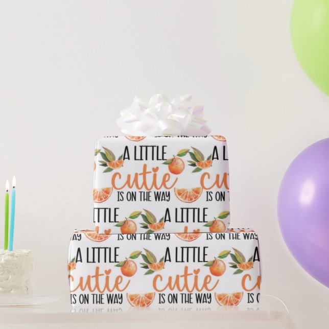 PAPEL DE PRESENTE PEQUENO PADRÃO DE CHÁ DE FRALDAS CUTIE (Presentes para festas)