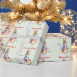 Papel De Presente Personalize o nome da criança Peter the Rabbit 1ru<br><div class="desc">Personalize este Peter,  o design do Primeiro Natal do coelho com o nome do seu filho e adicione o ano abaixo do texto "Primeiro Natal".</div>