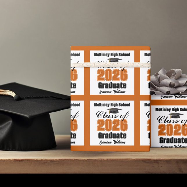 Papel De Presente Personalized Orange Class of 2026 Graduation (Criador carregado)