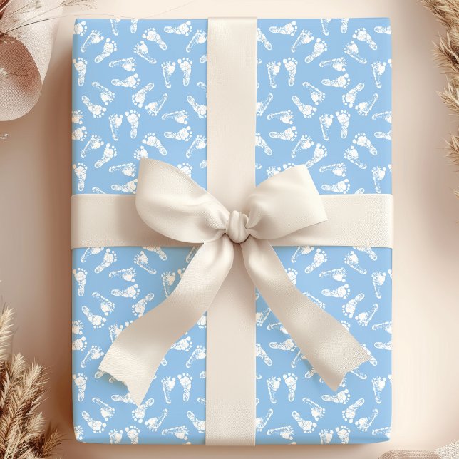 Papel De Presente Pés de Bebê Brancos em Fundo Azul Chuvinha de Amor (Criador carregado)