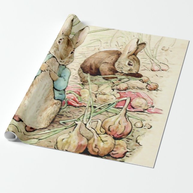 Papel De Presente Peter and Benjamin Gather Onions by Beatrix Potter (Desenrolado)