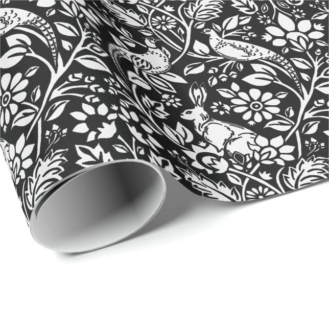 Papel De Presente Pheasant and Hare Patterno, Preto e Branco (Ponta do rolo)
