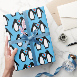 Papel De Presente Pinguins com Casal Coração