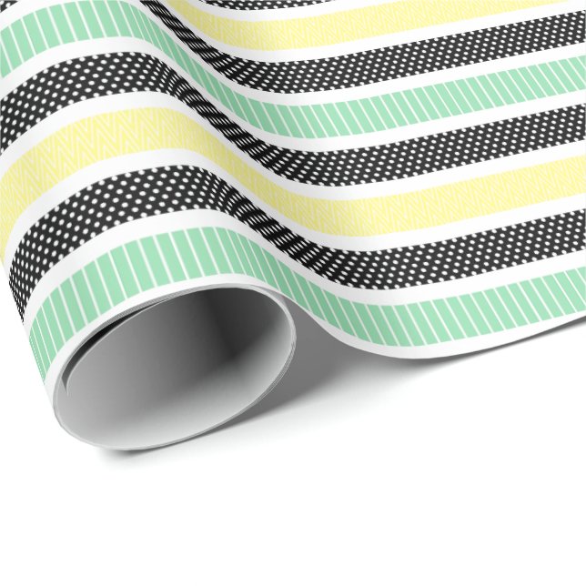 Papel De Presente Playful Striped Polka Dot Pattern (Ponta do rolo)