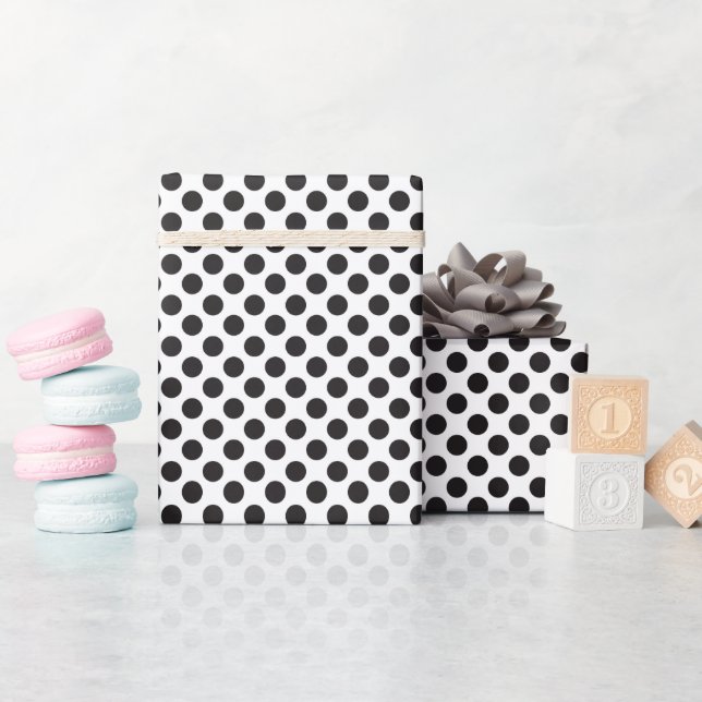 Papel De Presente Pontos Pretos e Brancos Clássicos (Chá de bebê)