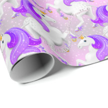 Princesa da Floresta Arrastando o Unicórnio Mágico