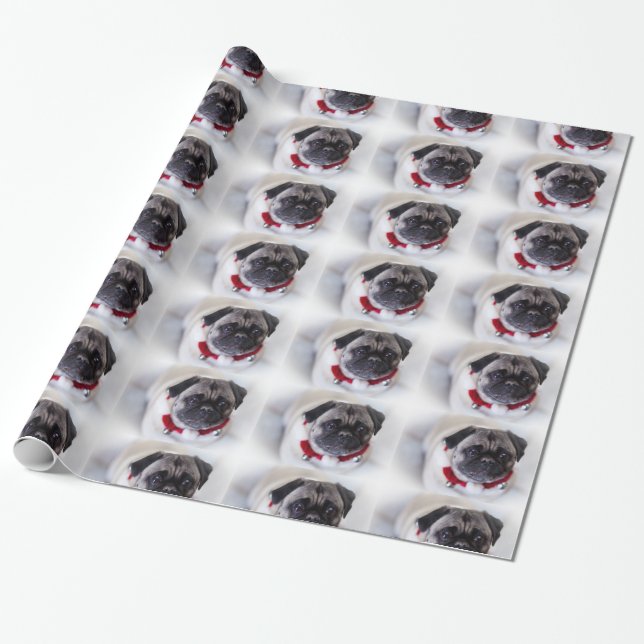 Papel De Presente Pug do Natal na neve (Desenrolado)